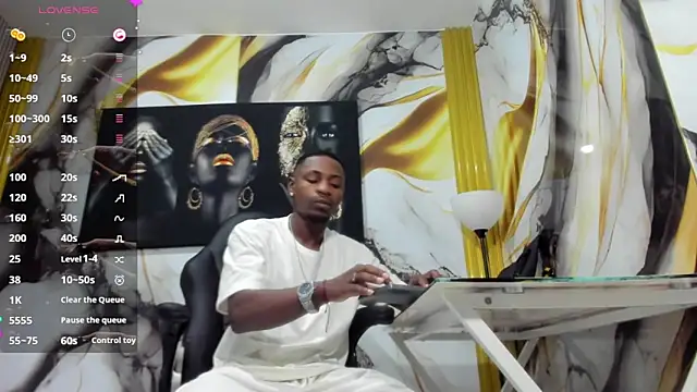 Snapshot of Thomas_shelbys chatting on 03/02/25, 03:24 Thomas shelbys online show from 03/02/25, 03:24