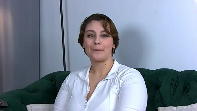 Snapshot of MaryMurray chatting on 01/27/25, 12:33 MaryMurray online show from 01/27/25, 12:33