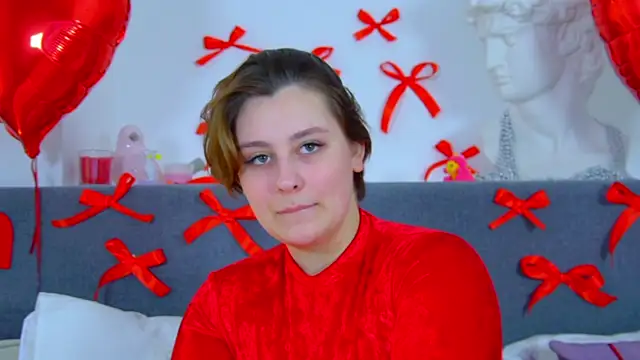 Snapshot of MaryMurray chatting on 02/13/25, 06:48 MaryMurray online show from 02/13/25, 06:48