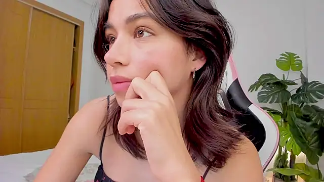 Adriennesexxx online show from 01/31/25, 02:28