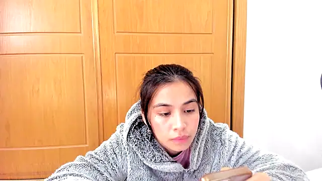 Adriennesexxx online show from 02/21/25, 09:43