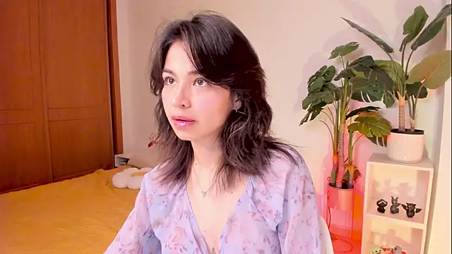 Adriennesexxx online show from 03/10/25, 04:57