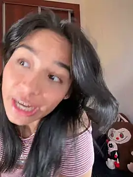 Snapshot of Adriennesexxx chatting on 04/13/26, 06:02 Adriennesexxx online show from 04/13/26, 06:02