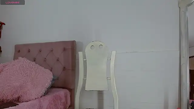 tifanny-squirt online show from 02/24/25, 03:53