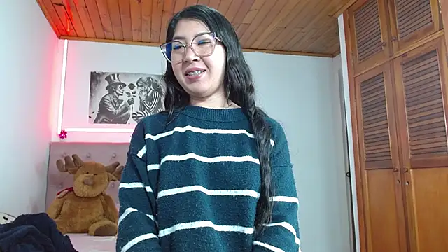 tifanny-squirt online show from 12/03/25, 04:20