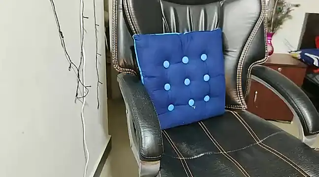 Snapshot of Anjali_cute-Pondati chatting on 03/08/25, 11:27 Anjali cute-Pondati online show from 03/08/25, 11:27