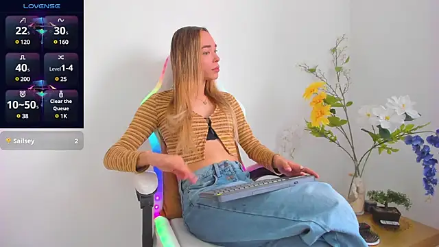 Snapshot of Linda_Crawford chatting on 01/03/25, 05:31 Linda Crawford online show from 01/03/25, 05:31