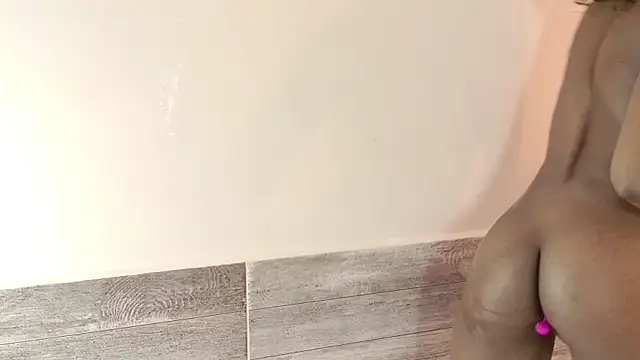 Snapshot of NatazhaQueen chatting on 04/12/26, 04:23 NatazhaQueen online show from 04/12/26, 04:23