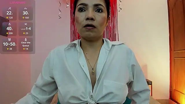 Sofia Walke1 online show from 12/20/25, 02:29