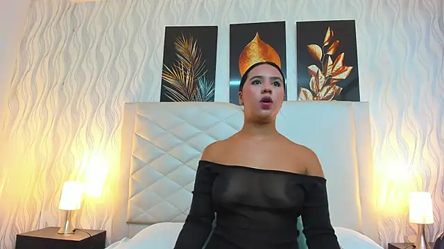 Snapshot of Amberr_Greyy chatting on 02/10/25, 02:48 Amberr Greyy online show from 02/10/25, 02:48