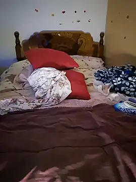 Snapshot of Lunababymylove chatting on 12/28/24, 04:52 Lunababymylove online show from 12/28/24, 04:52