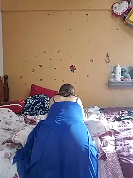 Snapshot of Lunababymylove chatting on 01/25/25, 10:18 Lunababymylove online show from 01/25/25, 10:18