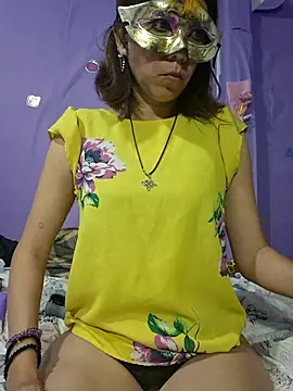 Snapshot of Lunababymylove chatting on 10/19/25, 02:45 Lunababymylove online show from 10/19/25, 02:45