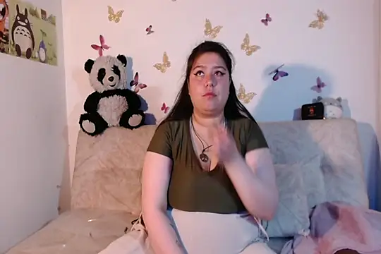 Snapshot of LennaTurnerr chatting on 03/04/26, 05:52 LennaTurnerr online show from 03/04/26, 05:52