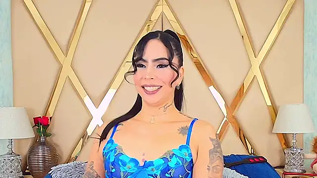 GiahDaniels online show from 02/21/25, 08:05