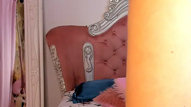 AngelineConnor online show from 01/30/25, 12:18