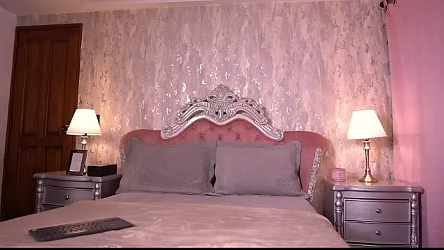 AngelineConnor online show from 04/08/26, 10:21