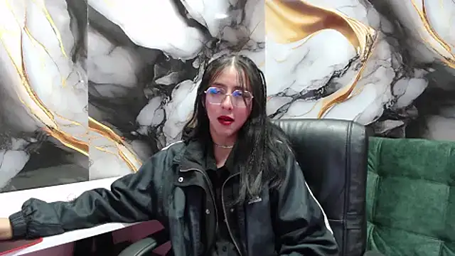 ling ling24 online show from 02/06/25, 03:48