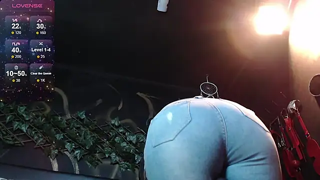 Snapshot of dakota_guirl chatting on 12/28/24, 06:06 dakota guirl online show from 12/28/24, 06:06