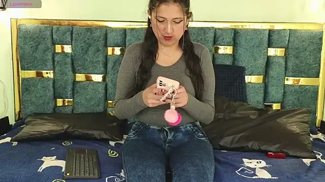 Snapshot of dakota_guirl chatting on 01/17/25, 06:04 dakota guirl online show from 01/17/25, 06:04