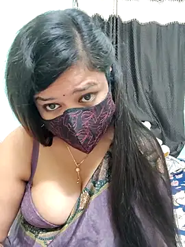 Snapshot of payal_sharma1 chatting on 10/15/25, 12:05 payal sharma1 online show from 10/15/25, 12:05