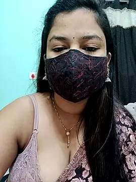 Snapshot of payal_sharma1 chatting on 12/04/25, 01:26 payal sharma1 online show from 12/04/25, 01:26