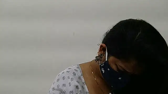 payal sharma1 online show from 02/15/26, 05:20