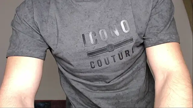 Snapshot of defuego_ chatting on 02/20/25, 10:37 defuego online show from 02/20/25, 10:37