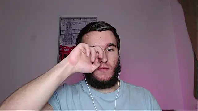 Snapshot of defuego_ chatting on 03/12/25, 06:00 defuego online show from 03/12/25, 06:00