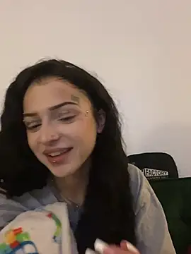 exoticmisfitt online show from 04/09/26, 06:30