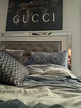 Snapshot of BubbaATL chatting on 04/10/26, 08:24 BubbaATL online show from 04/10/26, 08:24