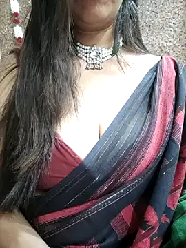 Snapshot of Aradhya-Sharma chatting on 12/06/24, 08:29 Aradhya-Sharma online show from 12/06/24, 08:29