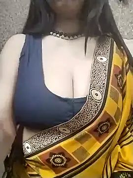 Snapshot of Aradhya-Sharma chatting on 01/27/25, 10:27 Aradhya-Sharma online show from 01/27/25, 10:27