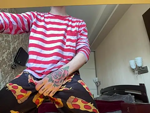 Snapshot of Mike_severi2 chatting on 04/16/26, 11:11 Mike severi2 online show from 04/16/26, 11:11