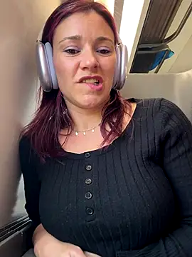 Snapshot of Babyfantasy83 chatting on 10/12/25, 11:53 Babyfantasy83 online show from 10/12/25, 11:53