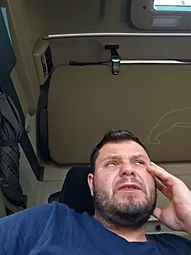 Snapshot of Rocky_ktm31 chatting on 04/02/26, 01:09 Rocky ktm31 online show from 04/02/26, 01:09