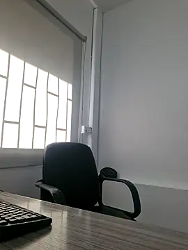 doctora-danna online show from 09/24/25, 01:25