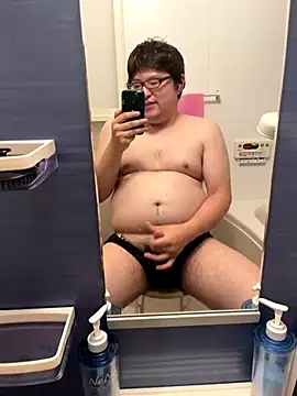 yuuki198912 online show from 09/25/25, 01:59