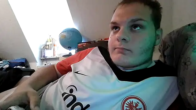 Snapshot of Nicolasjlhkjzl chatting on 07/23/26, 02:37 Nicolasjlhkjzl online show from 07/23/26, 02:37