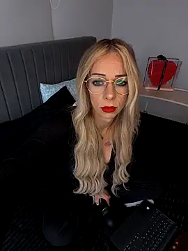 Snapshot of Lexa_xoxo chatting on 03/19/26, 11:14 Lexa xoxo online show from 03/19/26, 11:14