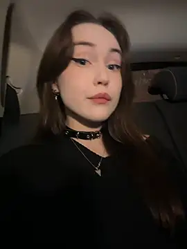 Snapshot of Peachy_Dream chatting on 12/14/24, 09:35 Peachy Dream online show from 12/14/24, 09:35