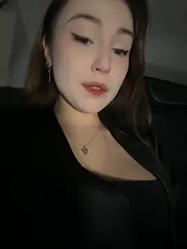 Snapshot of Peachy_Dream chatting on 01/23/25, 02:02 Peachy Dream online show from 01/23/25, 02:02