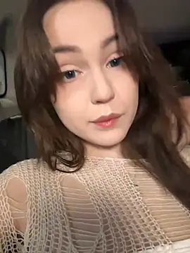 Snapshot of Peachy_Dream chatting on 03/09/25, 09:25 Peachy Dream online show from 03/09/25, 09:25