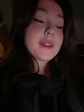 Snapshot of Peachy_Dream chatting on 09/24/25, 06:11 Peachy Dream online show from 09/24/25, 06:11