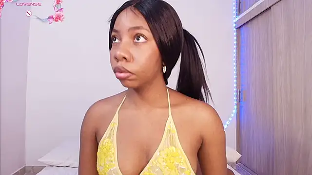 Snapshot of Meganbarko1 chatting on 11/24/25, 01:55 Meganbarko1 online show from 11/24/25, 01:55