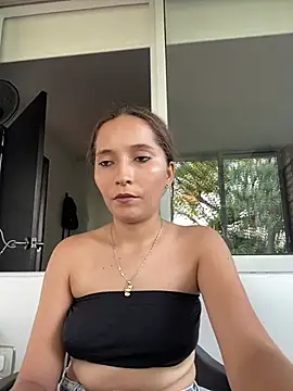 Penelope-Hot online show from 12/12/24, 09:37