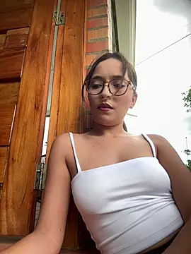 Penelope-Hot online show from 05/26/26, 09:11