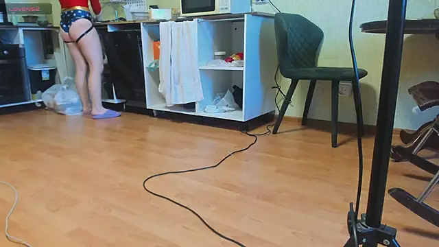 Snapshot of Queen_Sport chatting on 02/20/25, 09:44 Queen Sport online show from 02/20/25, 09:44