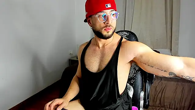 dafboy1 online show from 10/16/25, 02:23