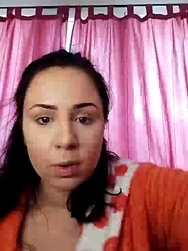 Snapshot of AdelinaJude chatting on 02/23/25, 02:25 AdelinaJude online show from 02/23/25, 02:25